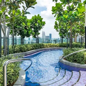  Apartment Infinity Skypool The Robertson Kl